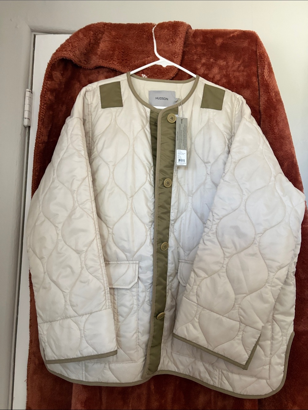 Hudson Jeans Cream Quilted Puffer Jacket with Olive Trim
